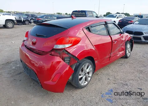 2017 Hyundai Veloster z USA, uszkodzony, nr VIN KMHTC6AD6HU304944